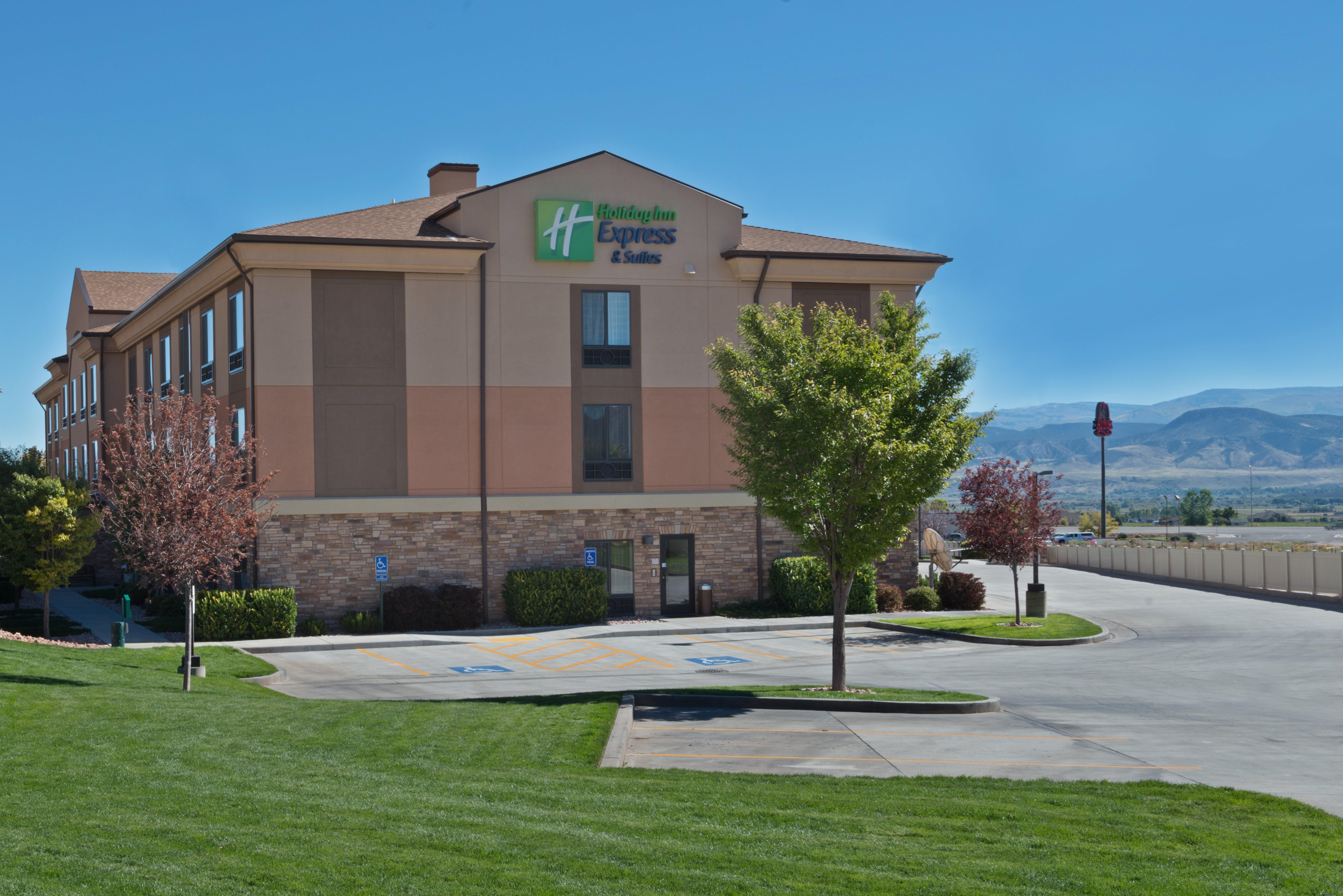 Holiday Inn Express Richfield, An Ihg Hotel Exterior photo